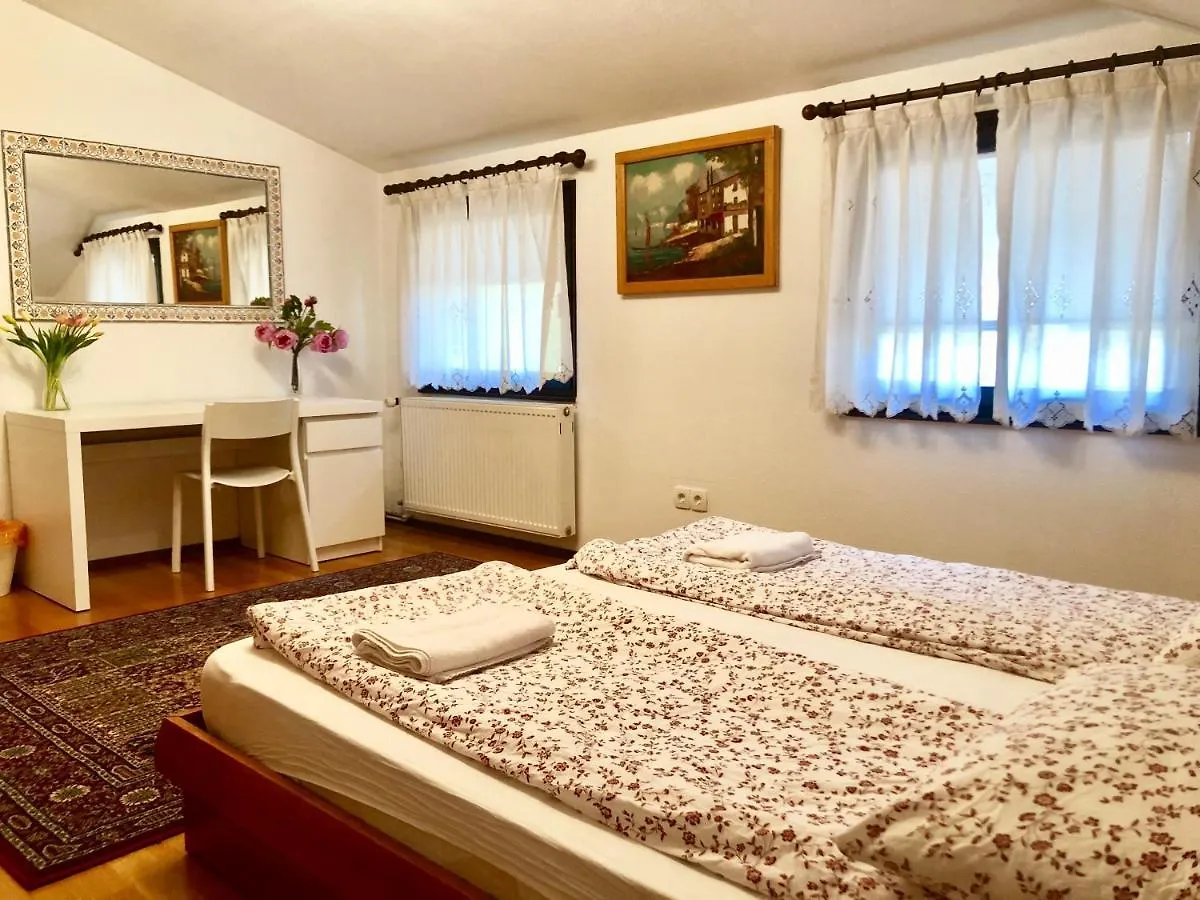 Guest house Apartments Maria Ljubljana